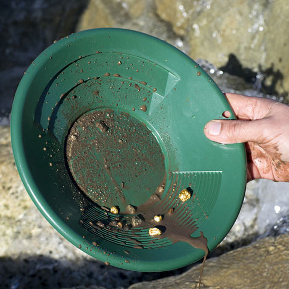 Green Plastic Gold Pan – 10" with Dual Riffles for Gold Recovery