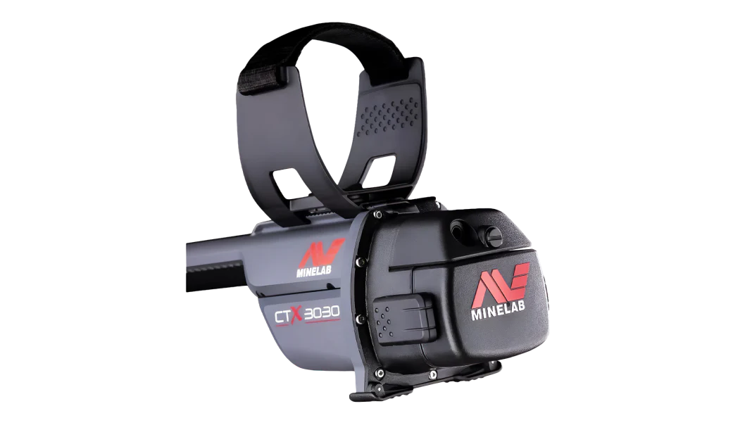 Minelab CTX 3030 Extreme Waterproof Metal Detector with 11" Smart Coil & KOSS Headphones
