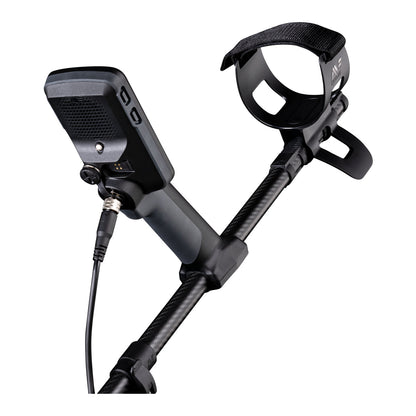 Minelab Equinox 900 Waterproof Multi-Frequency Metal Detector with 11" DD Coil, 6" DD Coil, Backpack & PRO-FIND 40 Pinpointer